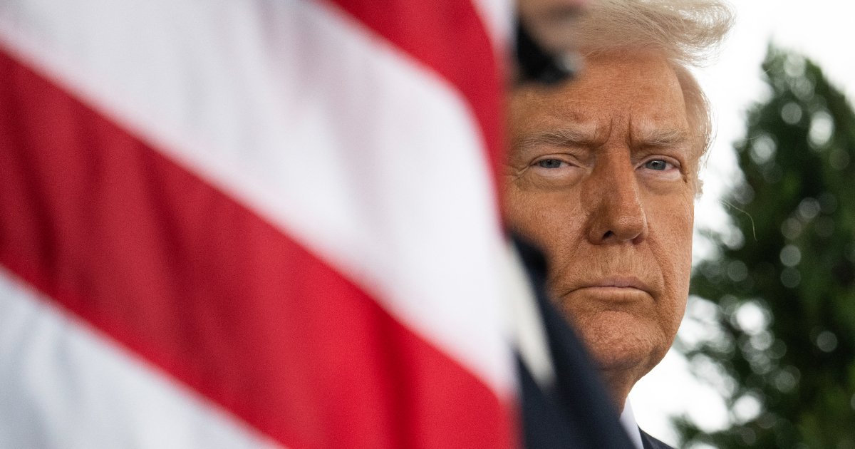 Оголення короля. Чому рейтинг Трампа падає і коли його почнуть “доганяти” — DSnews.ua