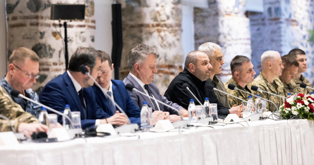 Переговори у Стамбулі 2 червня. Чого чекати від Путіна та Трампа — DSnews.ua