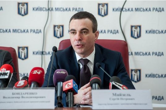 Фейковий диплом, Ferrari, біткоїни – Ocean Plaza керує ексчиновник із корупційним шлейфом