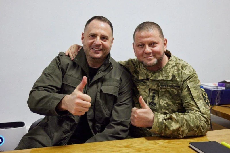 Залужний, ймовірно, може стати новим політичним партнером Єрмака: політолог