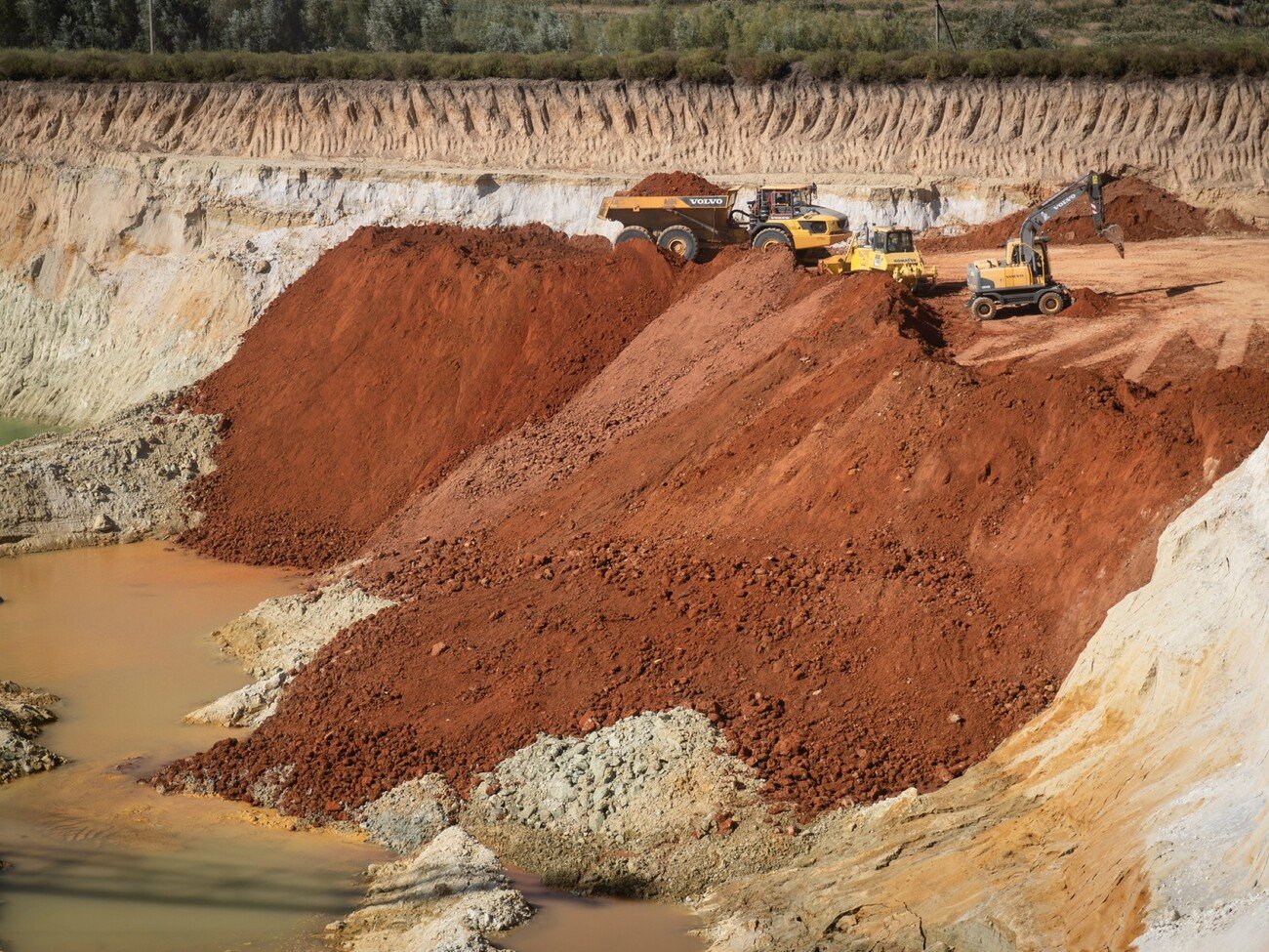 Угода про надра. Американцям показали перші потенційні місця для видобутку копалин