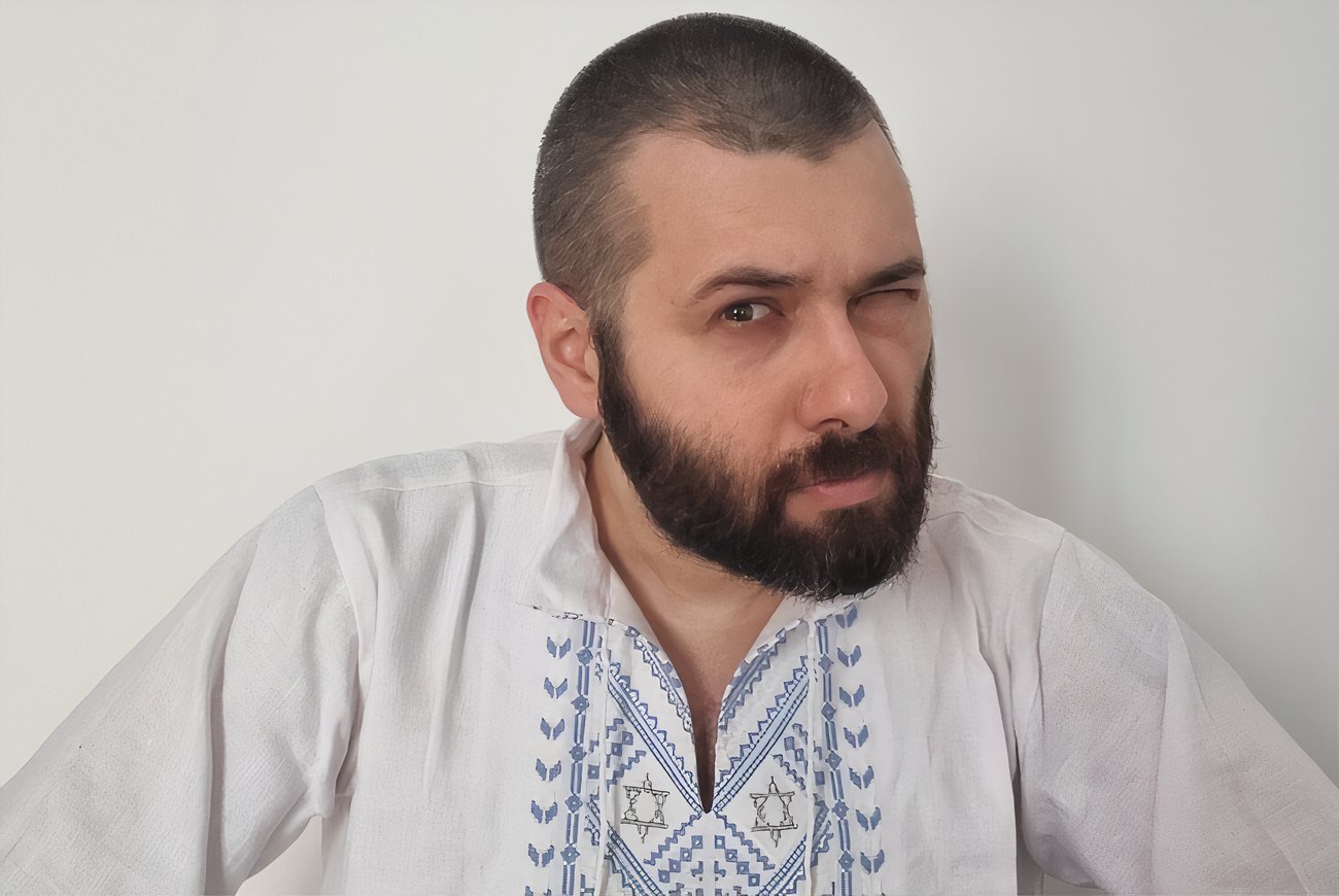 У РФ усі крадуть на волонтерці, від Путіна й до лінійних полканів – лютими масштабами, “а я – лох, чи що?”