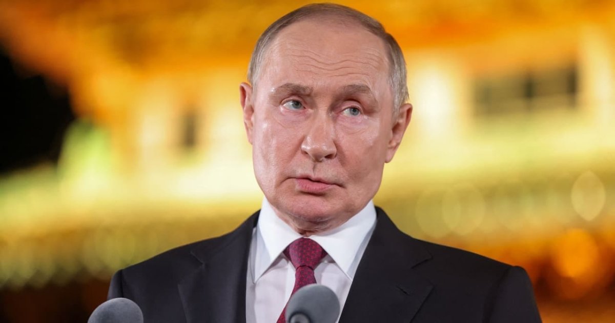 Підступна маячня. Навіщо Путіну захотілося референдуму в Україні

                    – Юрій Вишневський