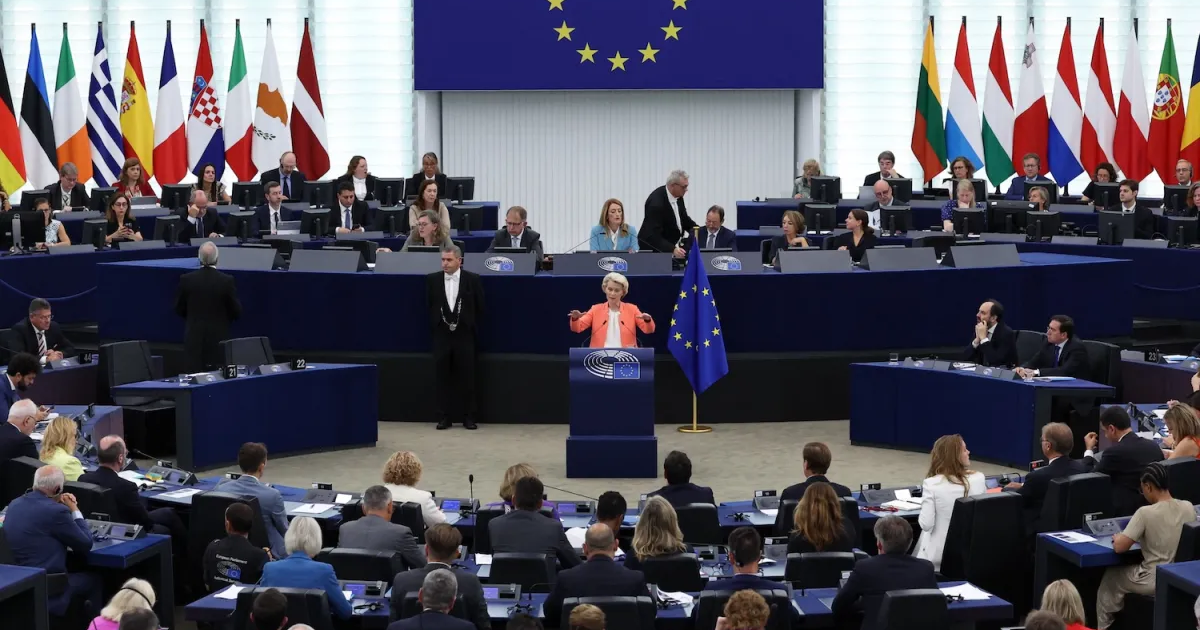 “Подарунок” Банковій від Європарламенту. Яких реформ ЄС вимагає від України