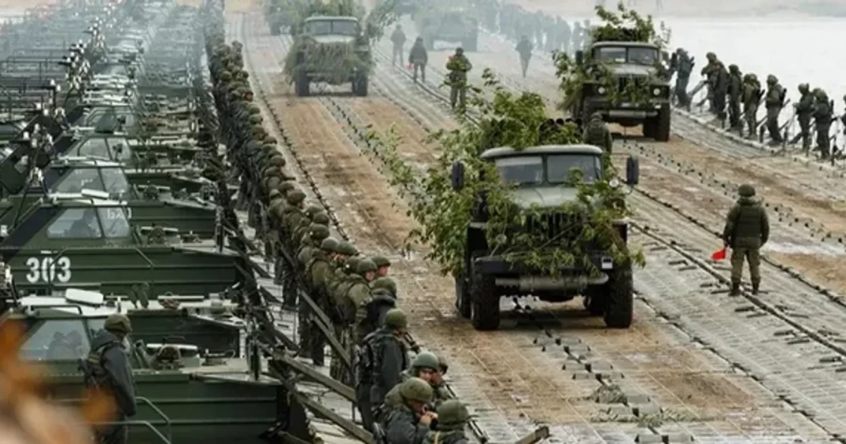 Знову в Польщу? Чим закінчаться російсько-білоруські навчання "Захід-2025"

                    – Юрій Вишневський