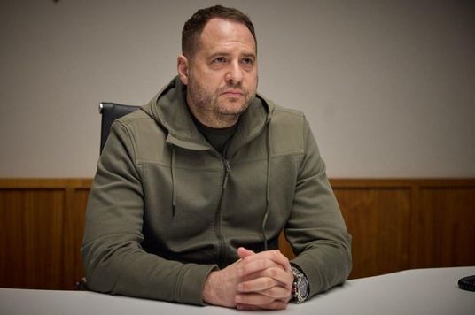 Єрмак полює на генералів | Зрада і Корупція