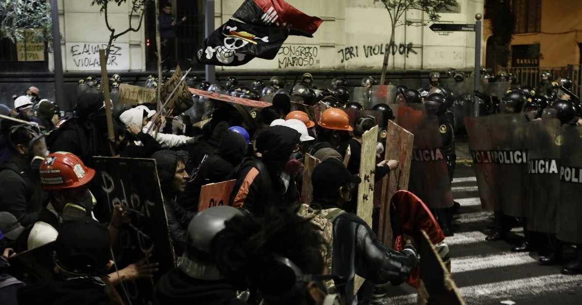 “Зумери” йдуть в політику. Чому бунтують перуанці — DSnews.ua