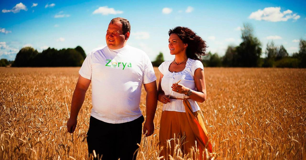 Злочинна схема експорту зерна на Житомирщині: ЗМІ розповіли про причетність депутатки Ірини Костюшко і Павла Бабіча