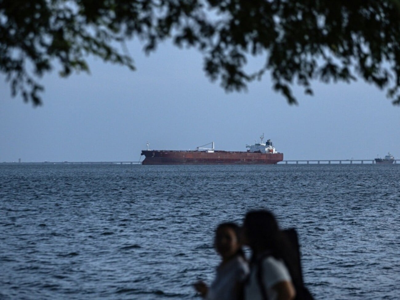 Індійський нафтопереробний гігант відновлює імпорт російської нафти – Bloomberg