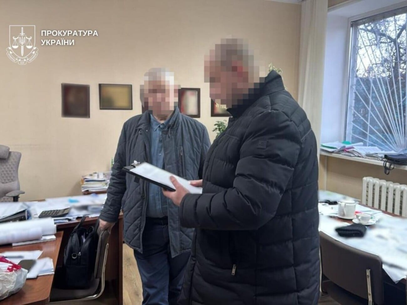 Російський паспорт, допомога Медведчука. Що відомо про скандал із постачальником “Укрпошти”, якому оголосили підозру G