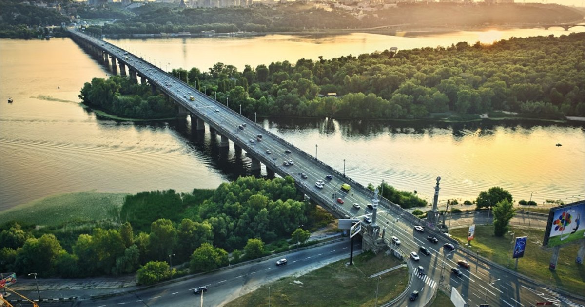 Жертва політичних розбірок. Коли почнуть рятувати аварійний міст Патона — DSnews.ua