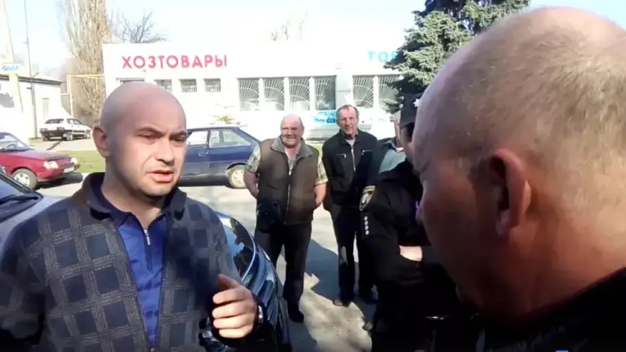 Підозрюваний в рейдерстві Василь Астіон міг втекти з України, – Голобуцький