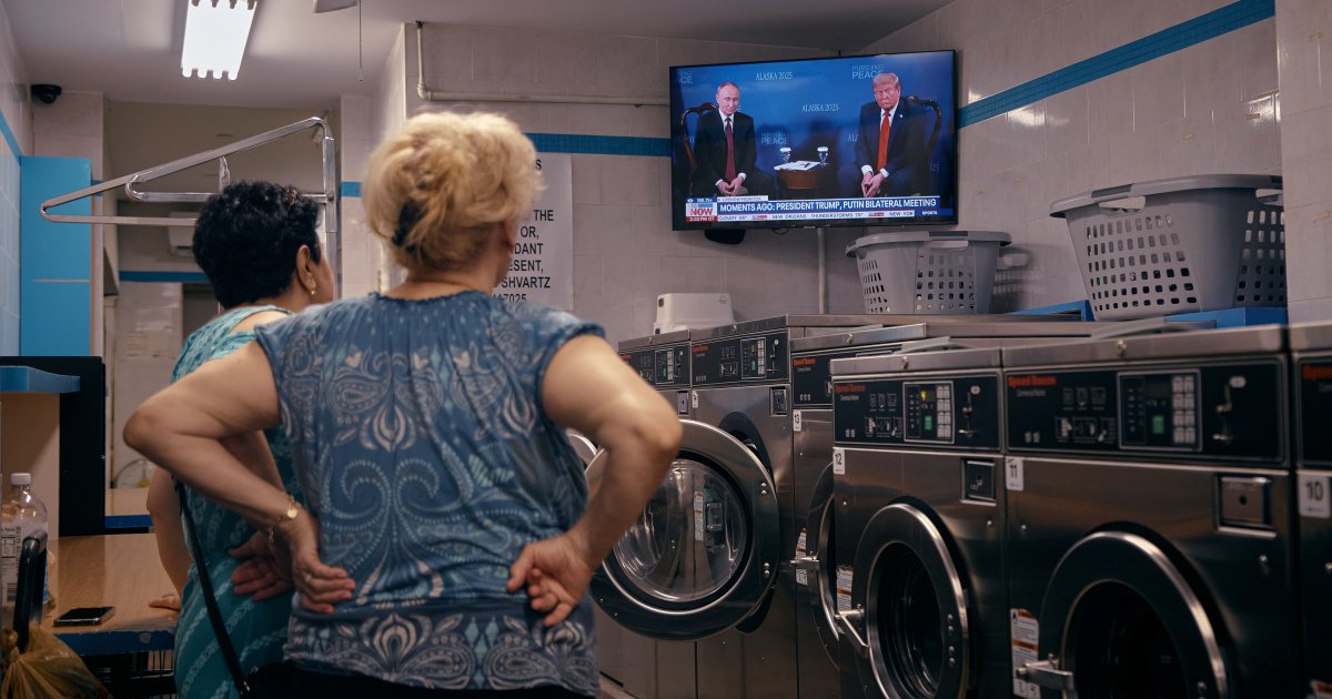 Токсичність тягне на дно. Чому європейським правим доведеться “відмиватися” від Трампа